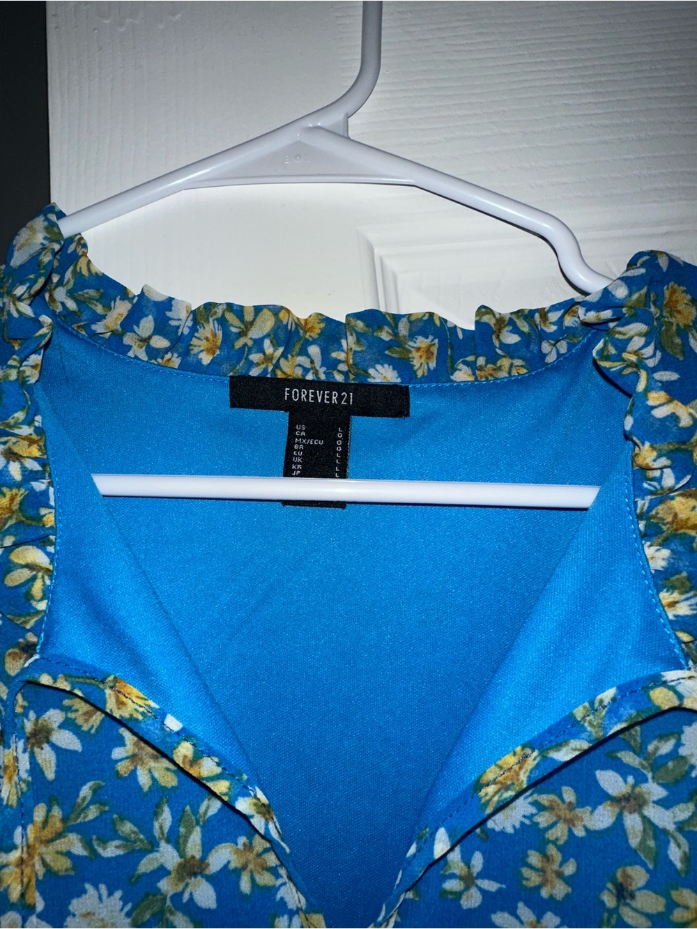 Forever 21 Blue Floral Ruffle-Trim Blouse